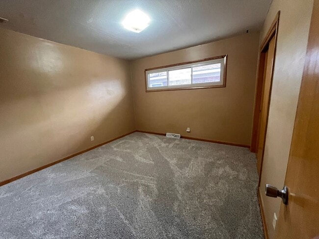 Photo - 2430 W Manhattan Dr