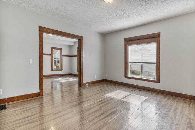 Photo - 851 Park St SW Unidad #1