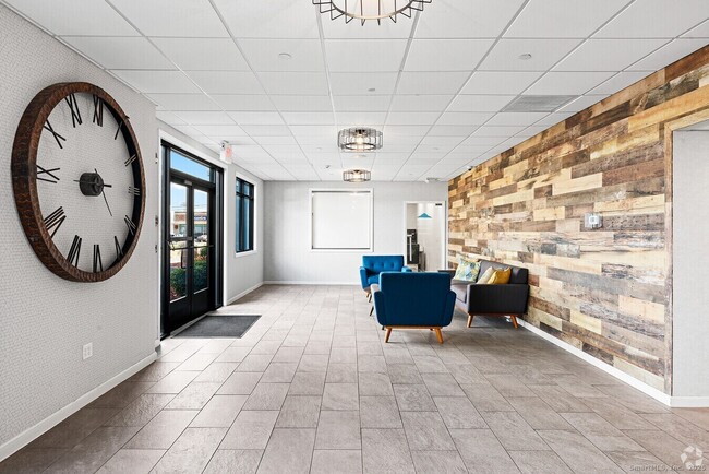 Photo - 225 Lordship Blvd Unit 3L