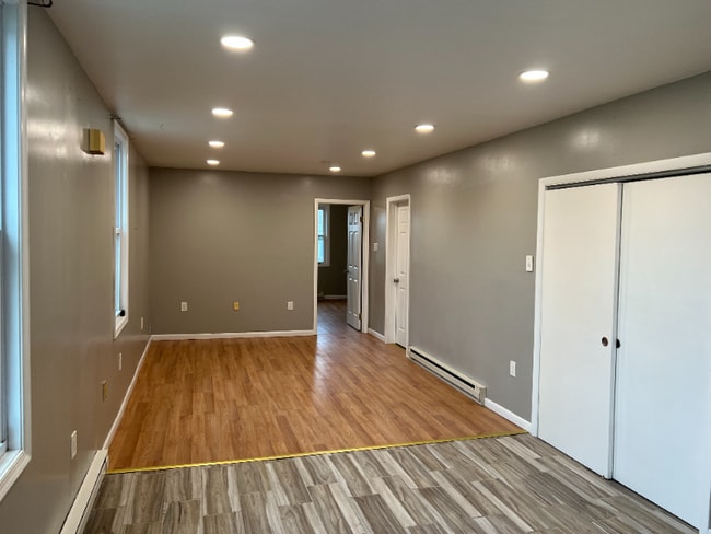 Photo - 239 Nesbitt St Unit 1