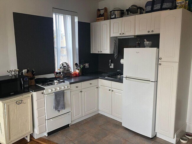 65 Park Dr