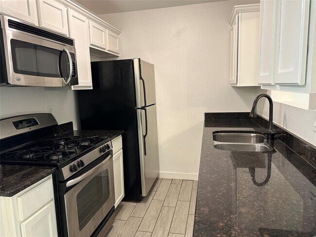 Photo - 1307 Norwalk Ln Unidad 102