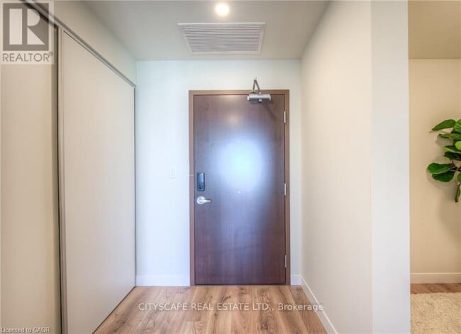 Photo - 60 Frederick St Unit 2403