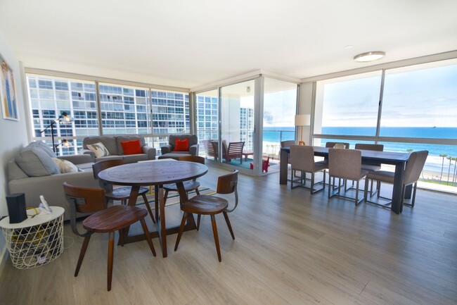 Building Photo - 1770 Avenida del Mundo Unit Vacation Rental