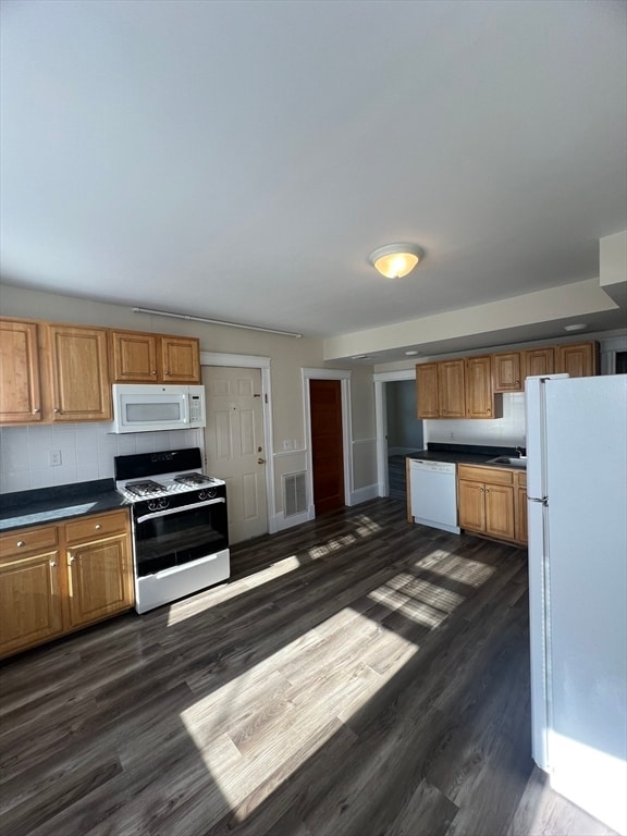 Photo - 58 Sawtell Ave Unit 4