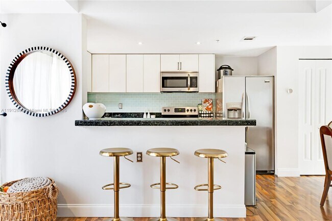 Photo - 1611 SW 2nd Ct Unit E113