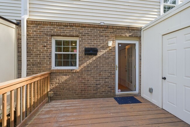 Photo - 6355 New Market Way