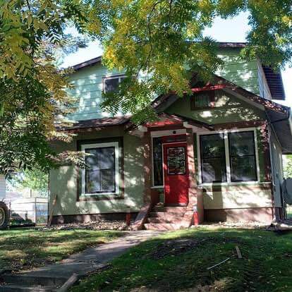 Photo - 217 4th St N House