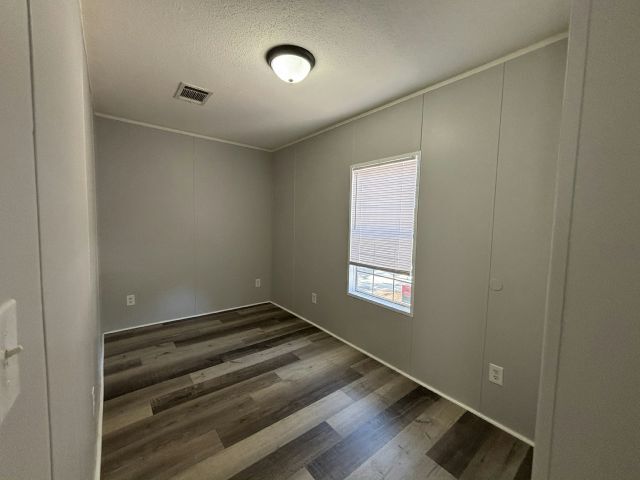 Photo - 4806 Barbara Rd