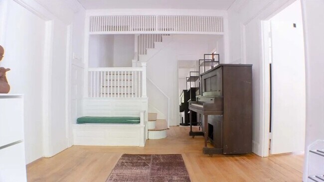 Photo - 186 Naples Rd