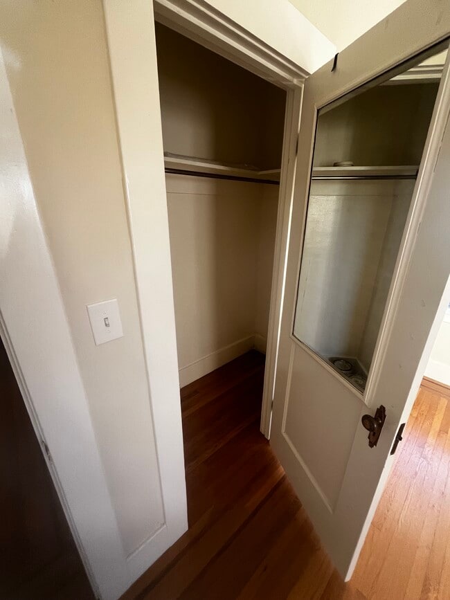 Photo - 917 MacArthur Blvd