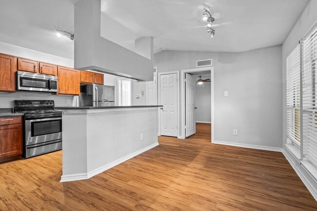 Photo - Awesome Huge 1 BD with Garage -  Dog Park - Resort Pool - One Month Free Rent - $1195