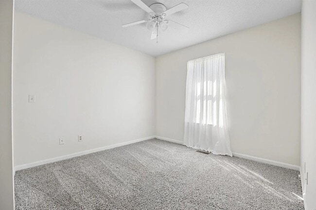 Photo - 640 Kuhne Heights Unit 640 Kuhne Heights APT C