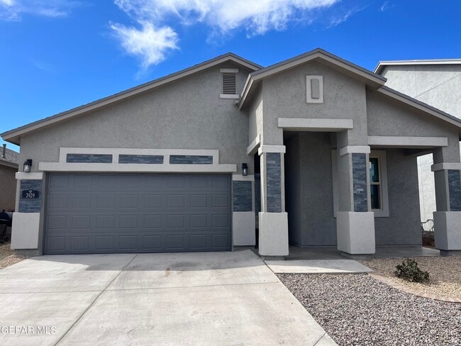 Building Photo - 3929 Desert Bluff Dr