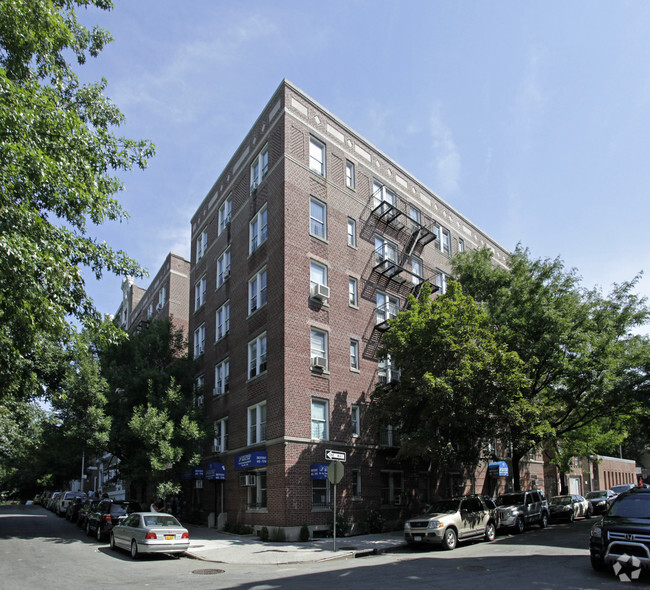 Photo - 55 East Mosholu Parkway North Apartments