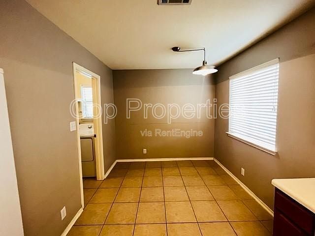 Photo - 9819 Autumn Pl