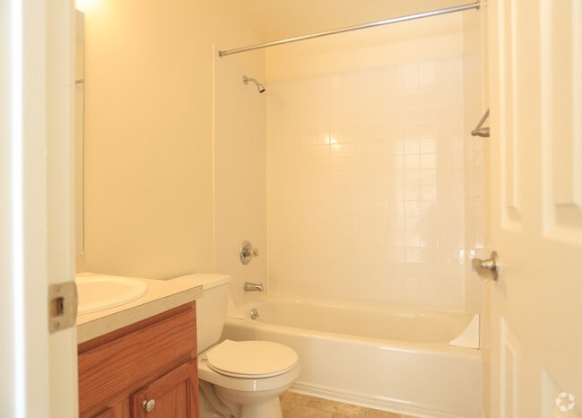 BATHROOM -2BR