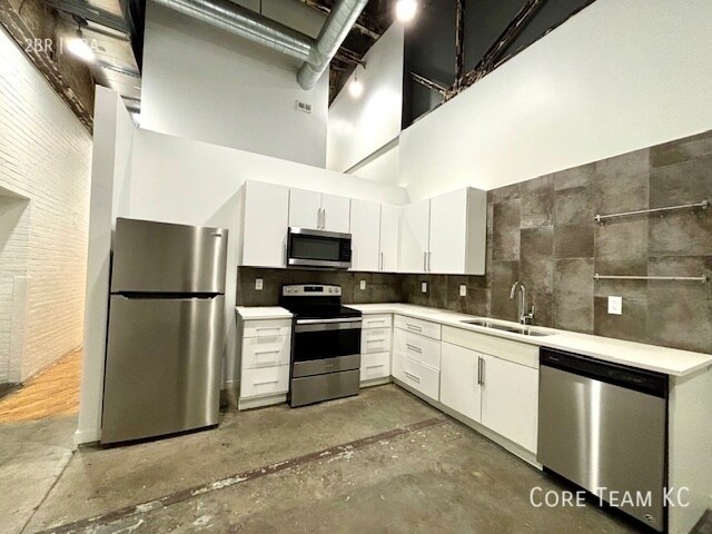 Wonder Flats 2 Bedroom - Wonder Flats 2 Bedroom Apartment Unit 209
