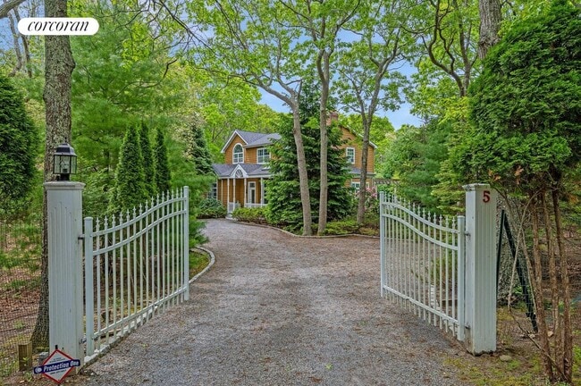 Photo - 5 Van Scoys Path E