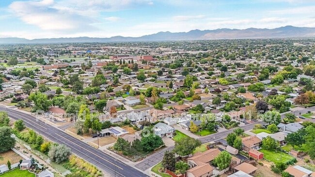 Photo - 1475 W 4950 S