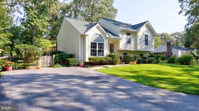 Photo - 231 Old Magothy Bridge Rd