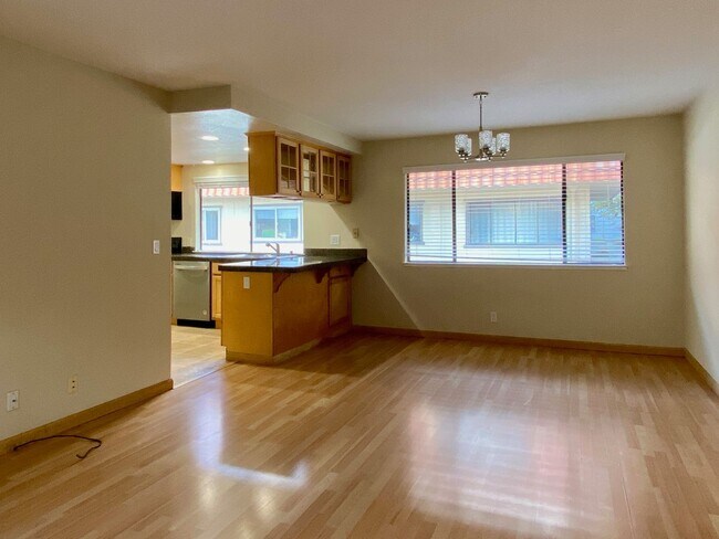 Photo - Well Appointed and Perfectly Located 2 Bedroom, 2.5 Bath Townhouse in Santa Clara!