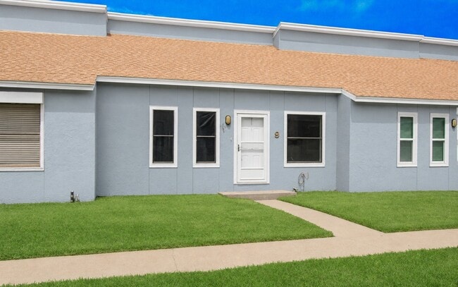 Photo - 3700 83rd St Unit 9
