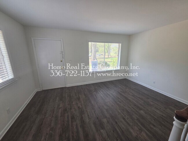 Photo - 1449 Brookwood Dr