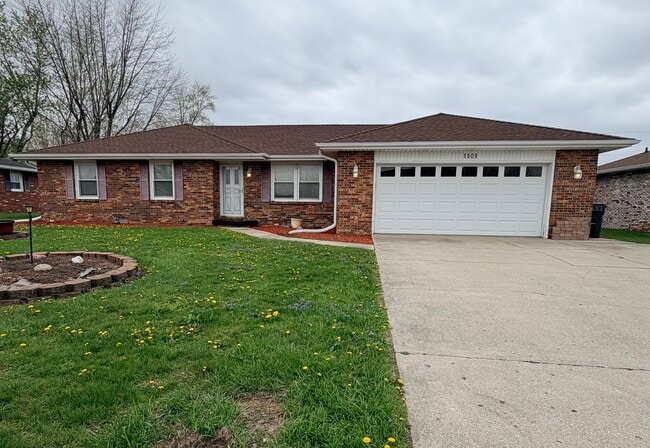 Building Photo - 1509 S Goyer Rd