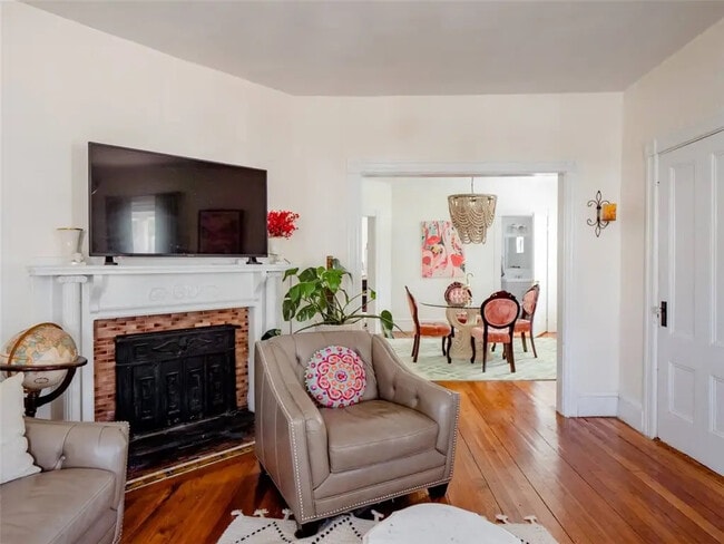 Photo - 14 Carleton St Unit 14 Carleton