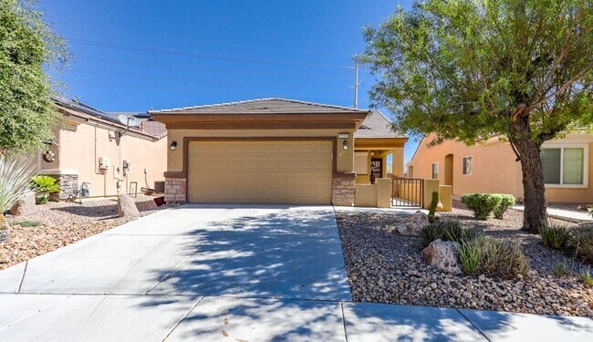 Building Photo - 55+, Age Restricted, 2 Bed, 2 Bath, Single... Rental