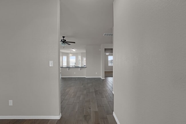 Photo - 430 Walnut Branch Dr