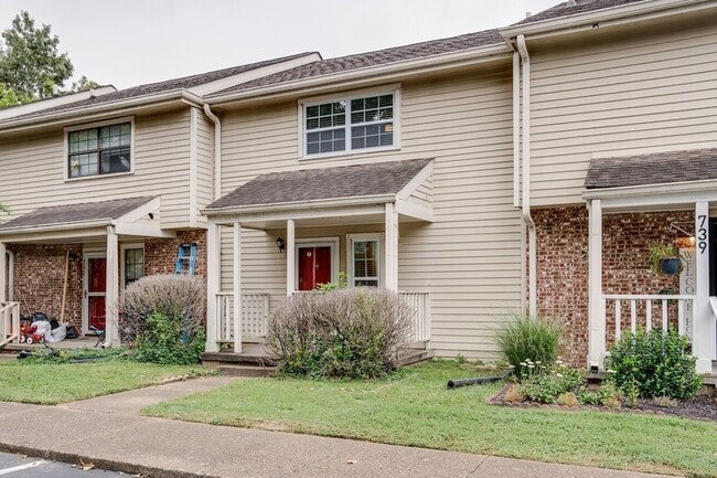 Photo - 741 Long Hunter Ct