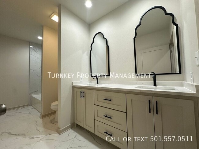 Photo - 915 North Street Unit 1