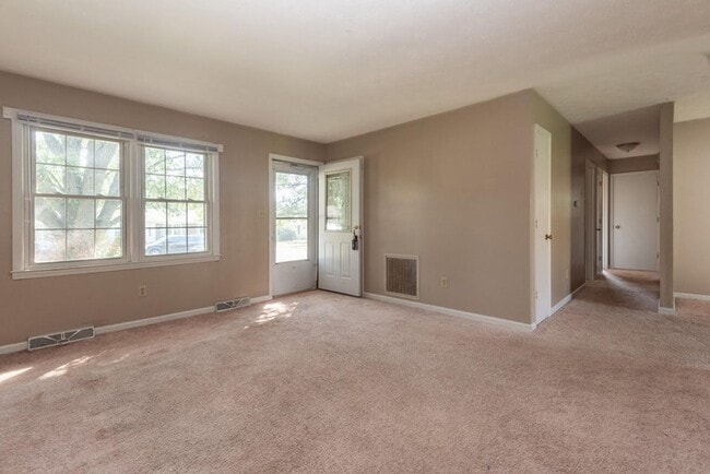Photo - 3 bed 1.5 bath