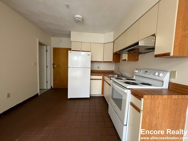 Photo - 81 Essex St Unidad 47