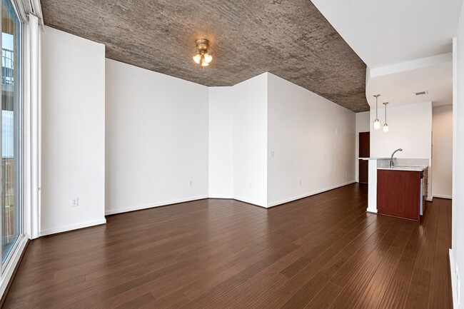Photo - 5925 Almeda Rd Unit 12308