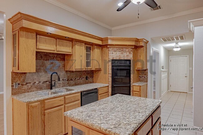 Photo - 609 S Ruidoso Downs Dr