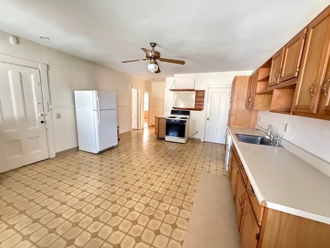 Photo - 33 Cook St Unit 2