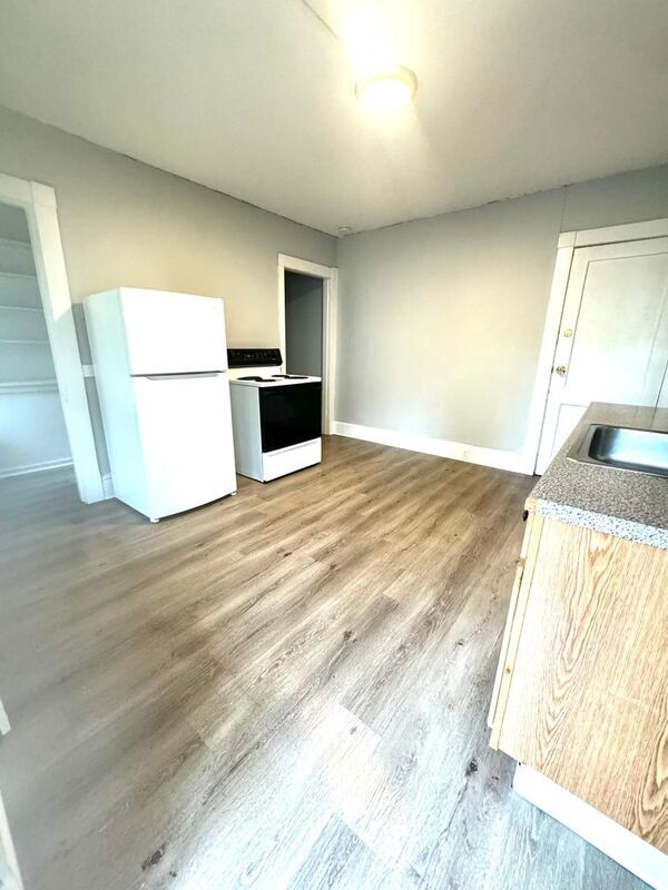 70 Maple St Condo Unit 1LR Condo for Rent in Chicopee, MA