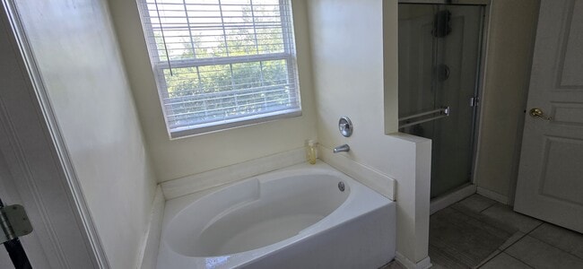 Photo - 2986 Peachtree Cir