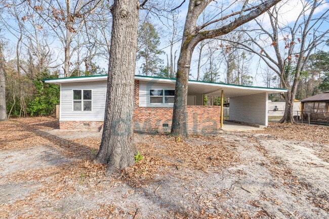 Photo - Fully Renovated 3-Bedroom Home on Curtis Drive with Fenced back yard- Beautifully Tranquil Sumter...