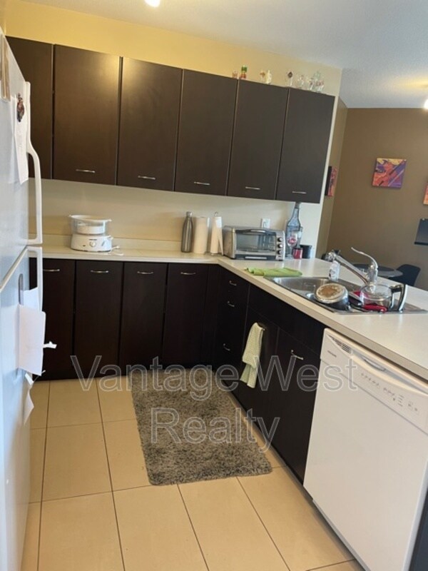 Photo - 539 Yates Rd