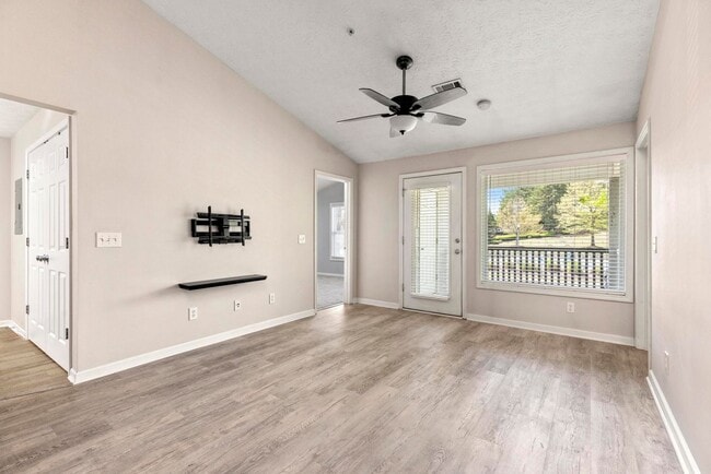 Photo - 2 Bedroom 2 Bath Condo on Donahue Dr Unidad 2-204