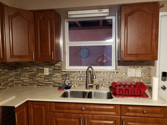 Kitchen with natural quartz stone
