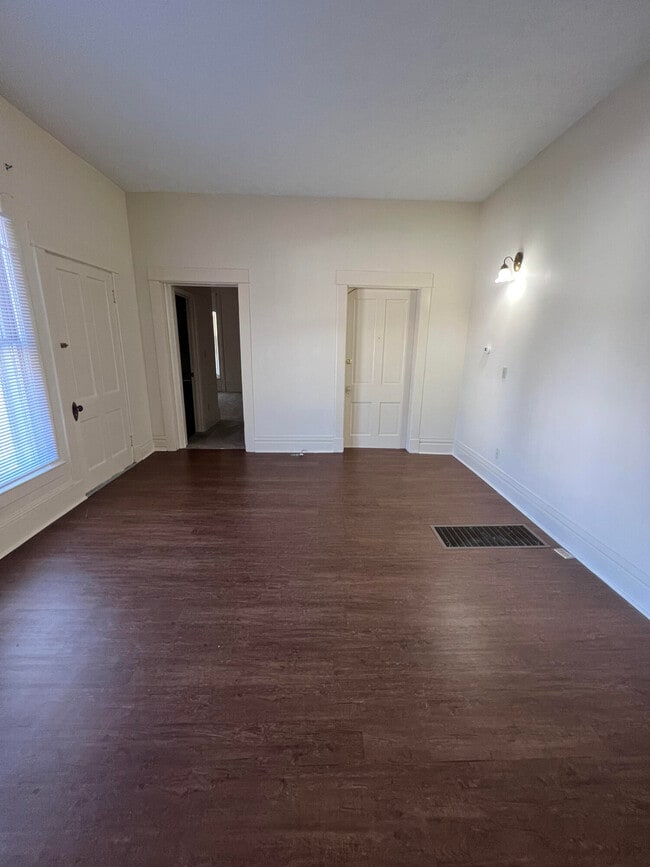 Photo - 311 N Hamilton St Unit B