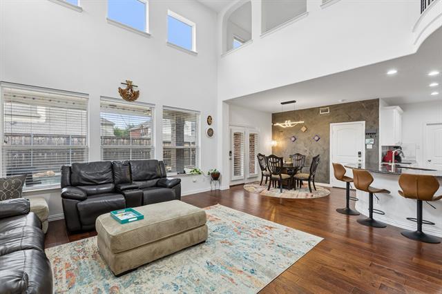 12406 Botanical Ln