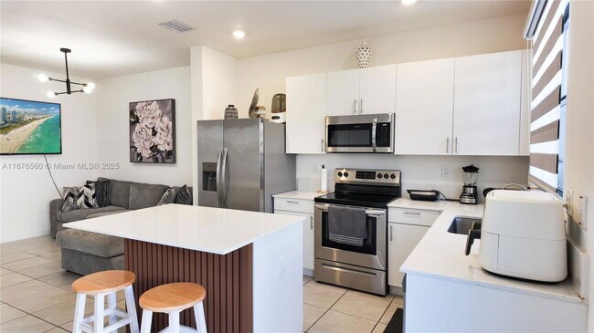 Photo - 23442 SW 127th Pl