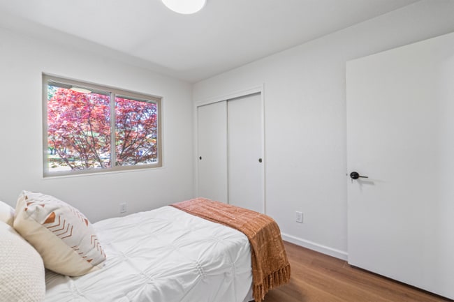 Photo - 282 Copco Ln