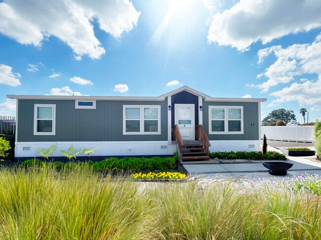 Photo - Bluewood Ranch